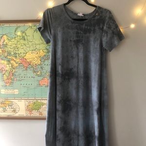 LuLaRoe Carly Dress. Xs tie dye dress